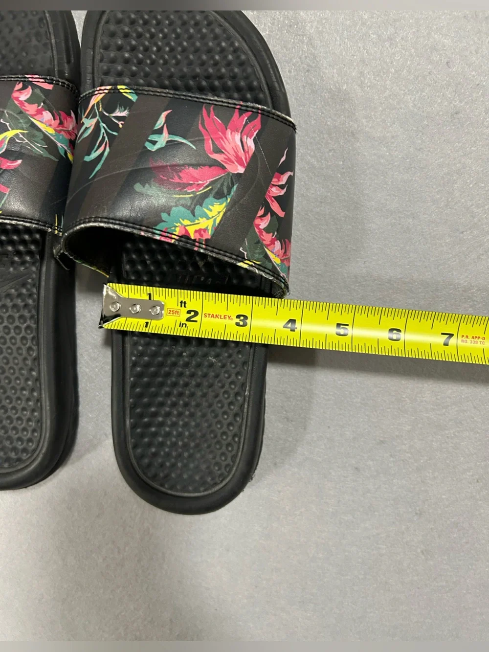 Nike Benassi JDI Print Slide Black Tropical Floral Sandals Mens Size 7